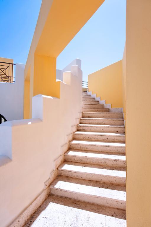Oasi D'Oriente Aparthotel ซานตา เชซาเรอา แตร์เม ภายนอก รูปภาพ
