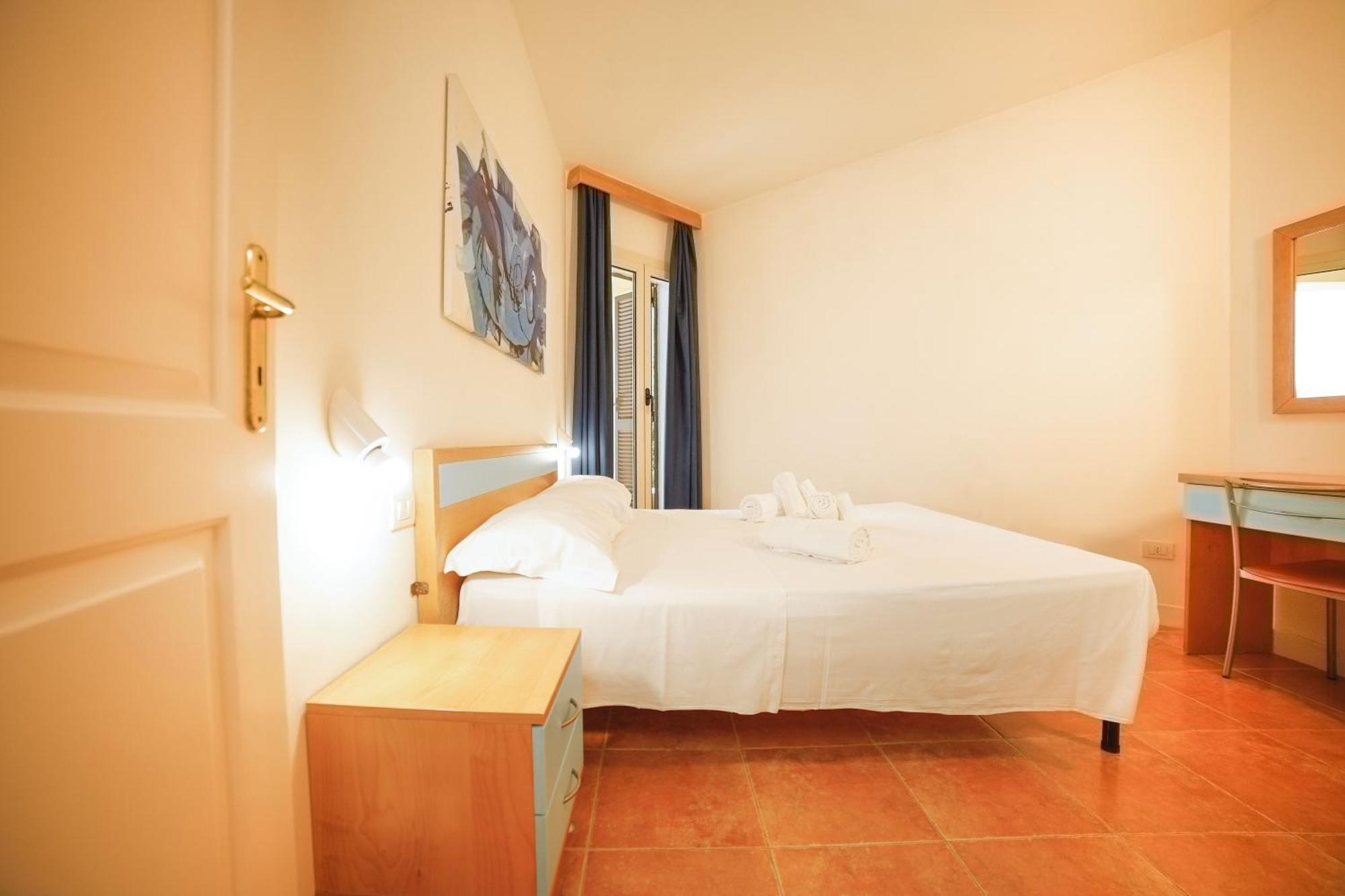 Oasi D'Oriente Aparthotel ซานตา เชซาเรอา แตร์เม ภายนอก รูปภาพ