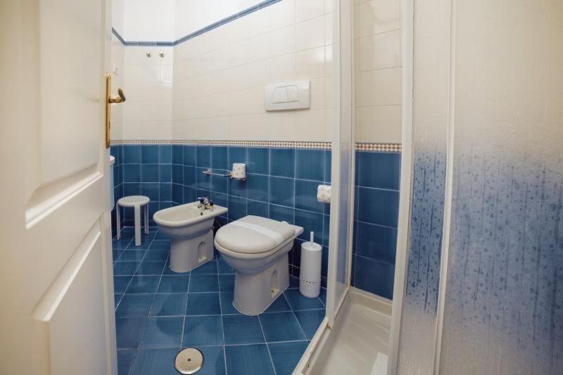 Oasi D'Oriente Aparthotel ซานตา เชซาเรอา แตร์เม ภายนอก รูปภาพ