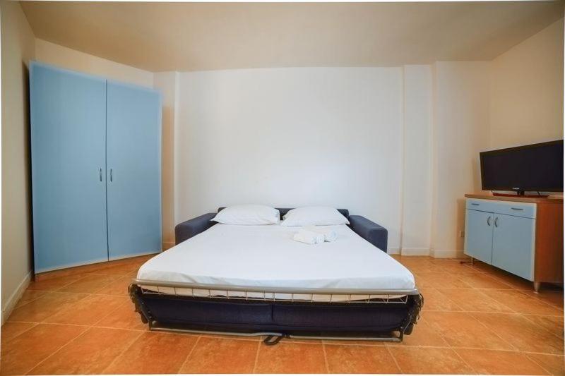 Oasi D'Oriente Aparthotel ซานตา เชซาเรอา แตร์เม ภายนอก รูปภาพ