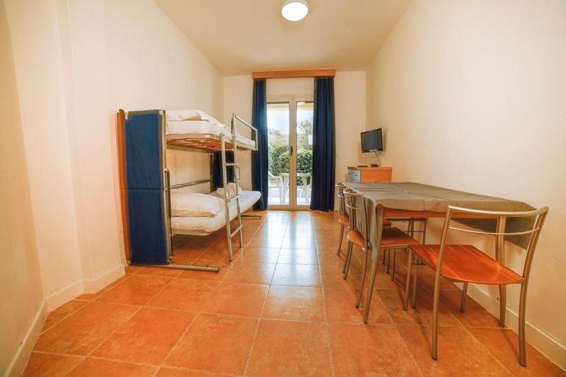 Oasi D'Oriente Aparthotel ซานตา เชซาเรอา แตร์เม ภายนอก รูปภาพ