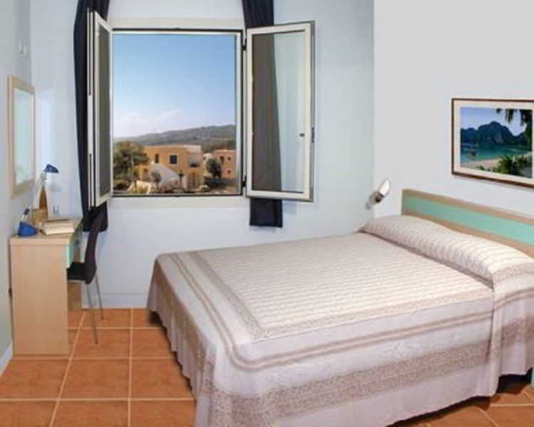 Oasi D'Oriente Aparthotel ซานตา เชซาเรอา แตร์เม ภายนอก รูปภาพ