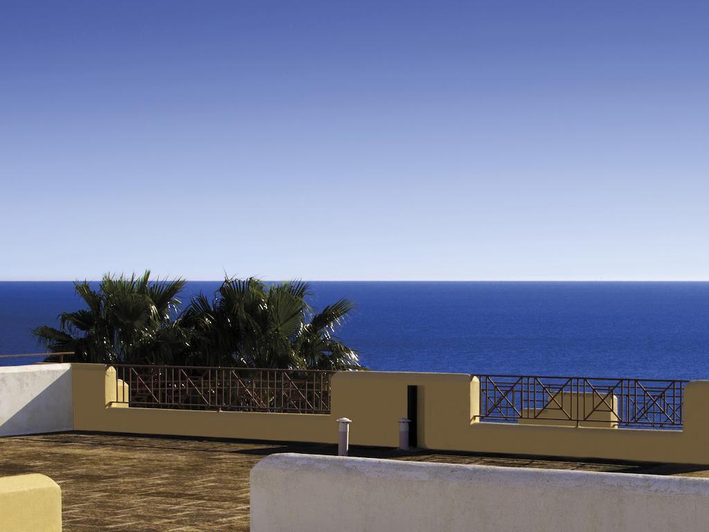 Oasi D'Oriente Aparthotel ซานตา เชซาเรอา แตร์เม ภายนอก รูปภาพ
